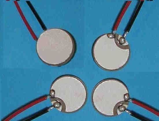 Picture of Piezo Disc 5x0.4mm, 450 KHz Wire Leads